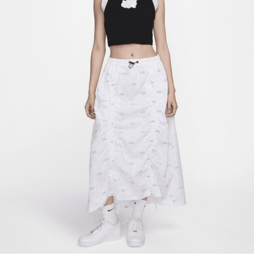 Nike Women's Naomi Osaka High-Waisted Woven Skirt SZ L